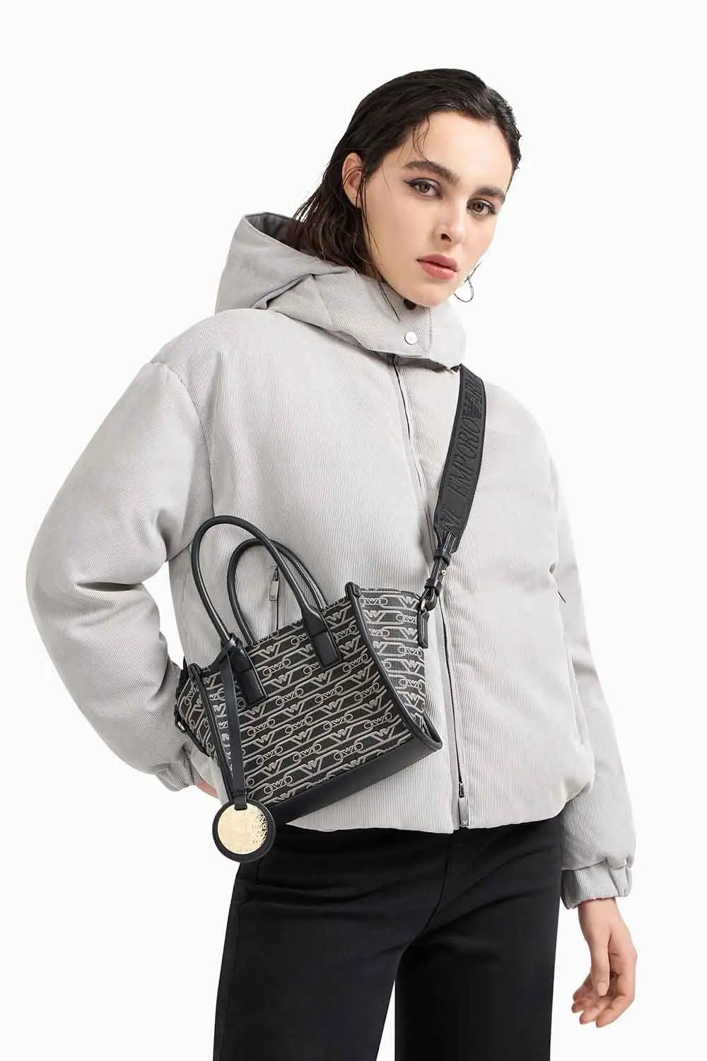 Bolso para mujer de Emporio Armani Accesorios – EW000371AF11951