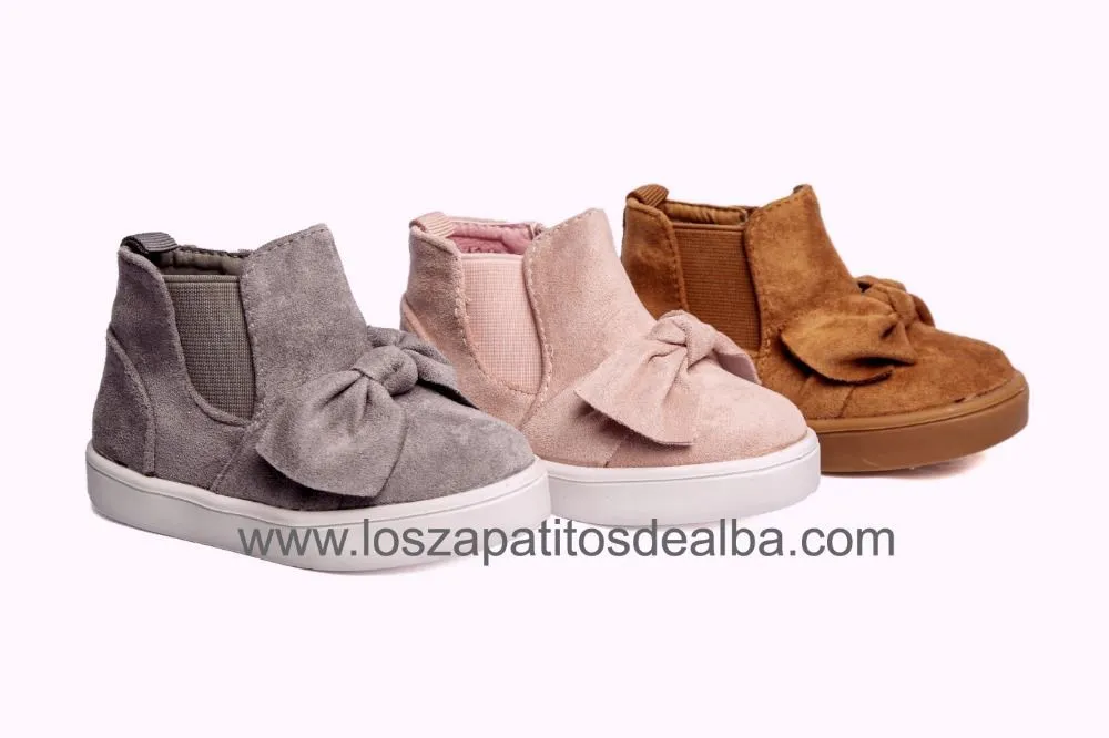 Botas  Niña Camel Modelo Lazo Casual