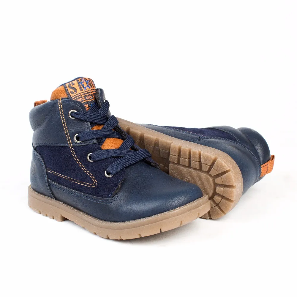 Botas niño azul marino casual