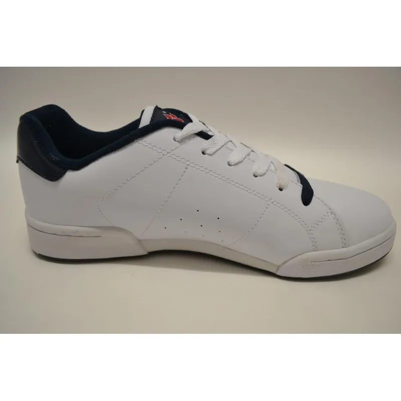 Kelme New Beta | Zapatilla deportiva de piel