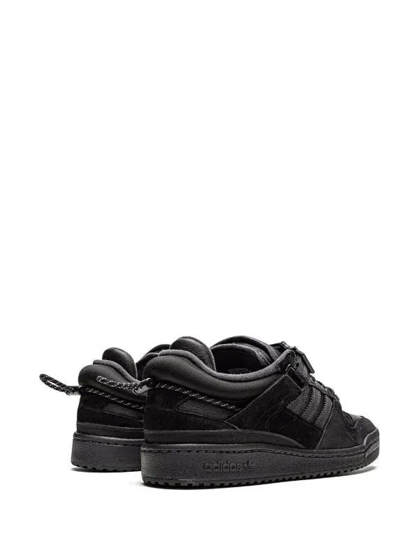 N372O tenis Forum Buckle Low de Adidas x Bad Bunny negro