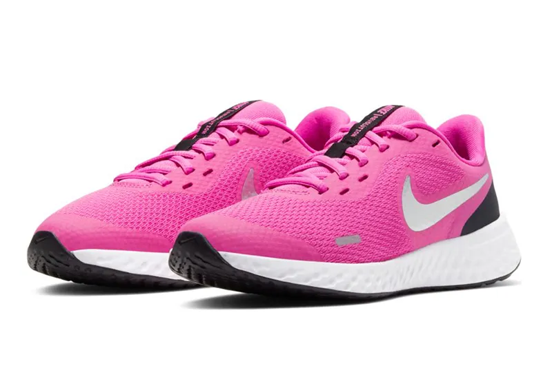 Nike Revolution 5 "Active Fuxia"