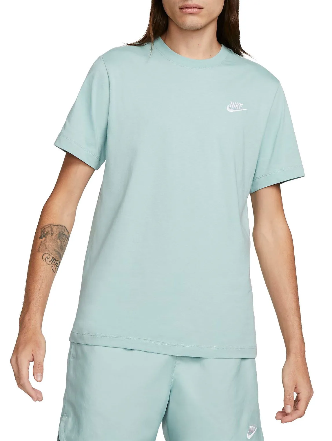 Nike Tee Sportswear Club