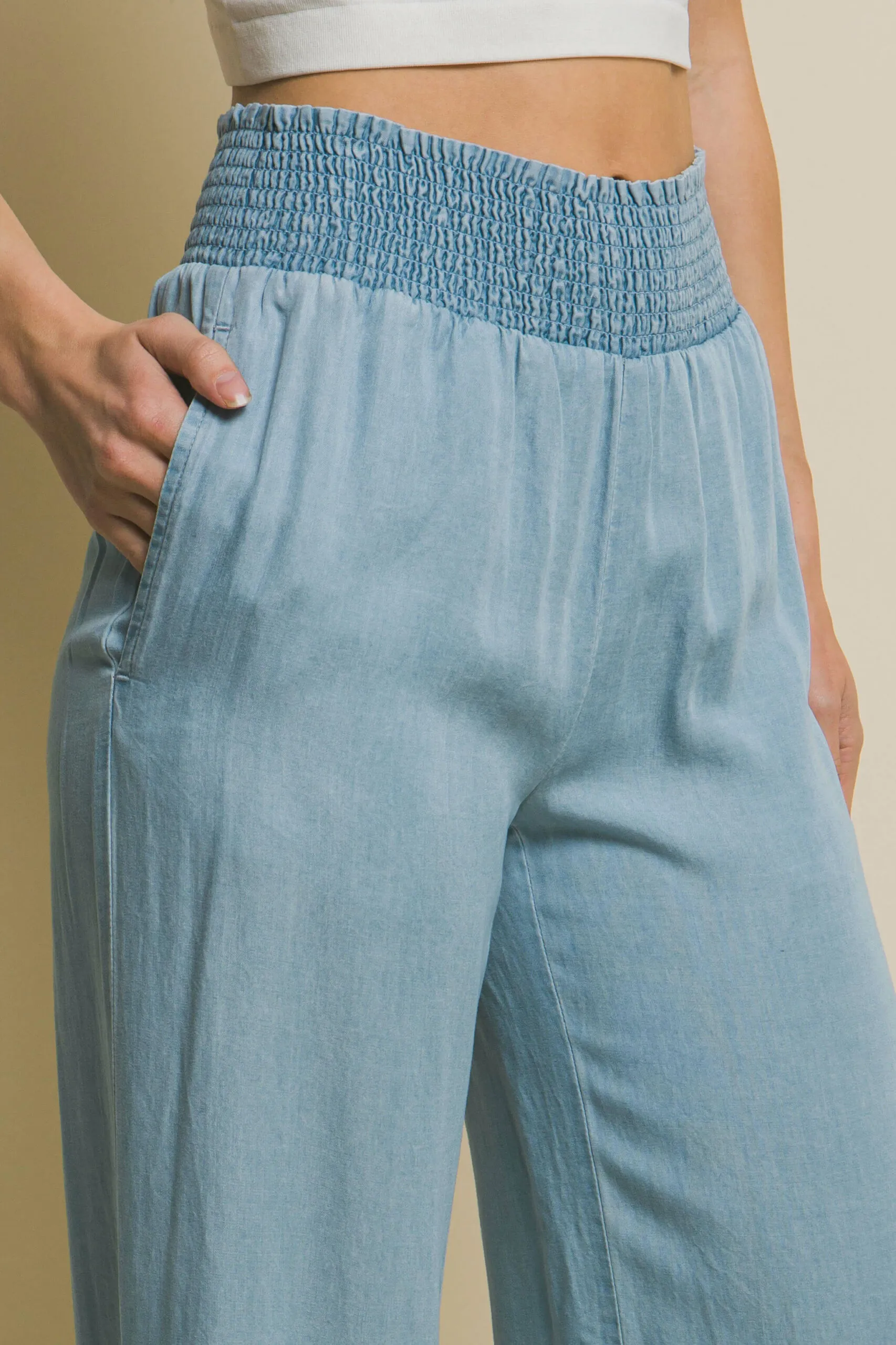 Pantalón tipo palazzo en Tencel