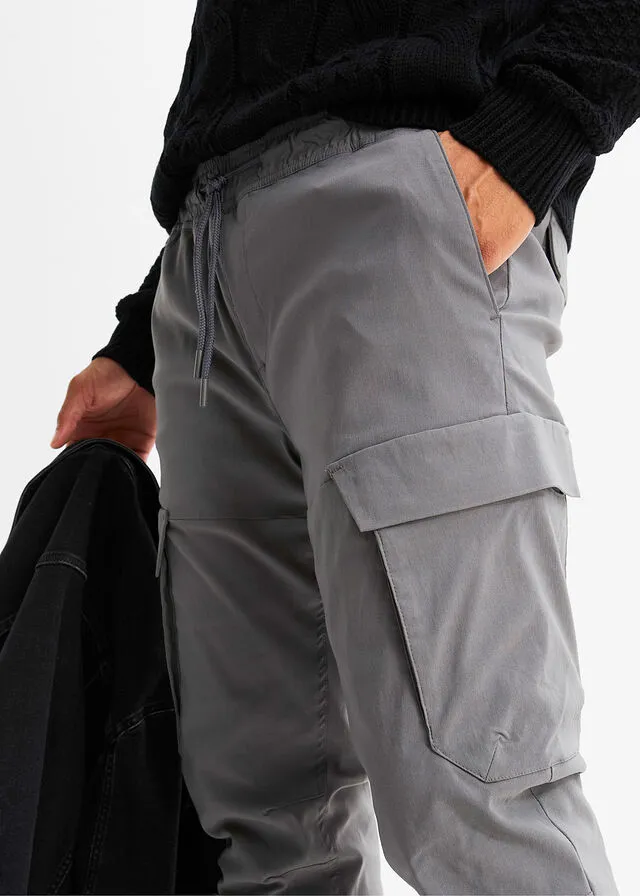 Pantalón térmico con aspecto regular, bolsillos tipo cargo y corte recto Gris ahumado