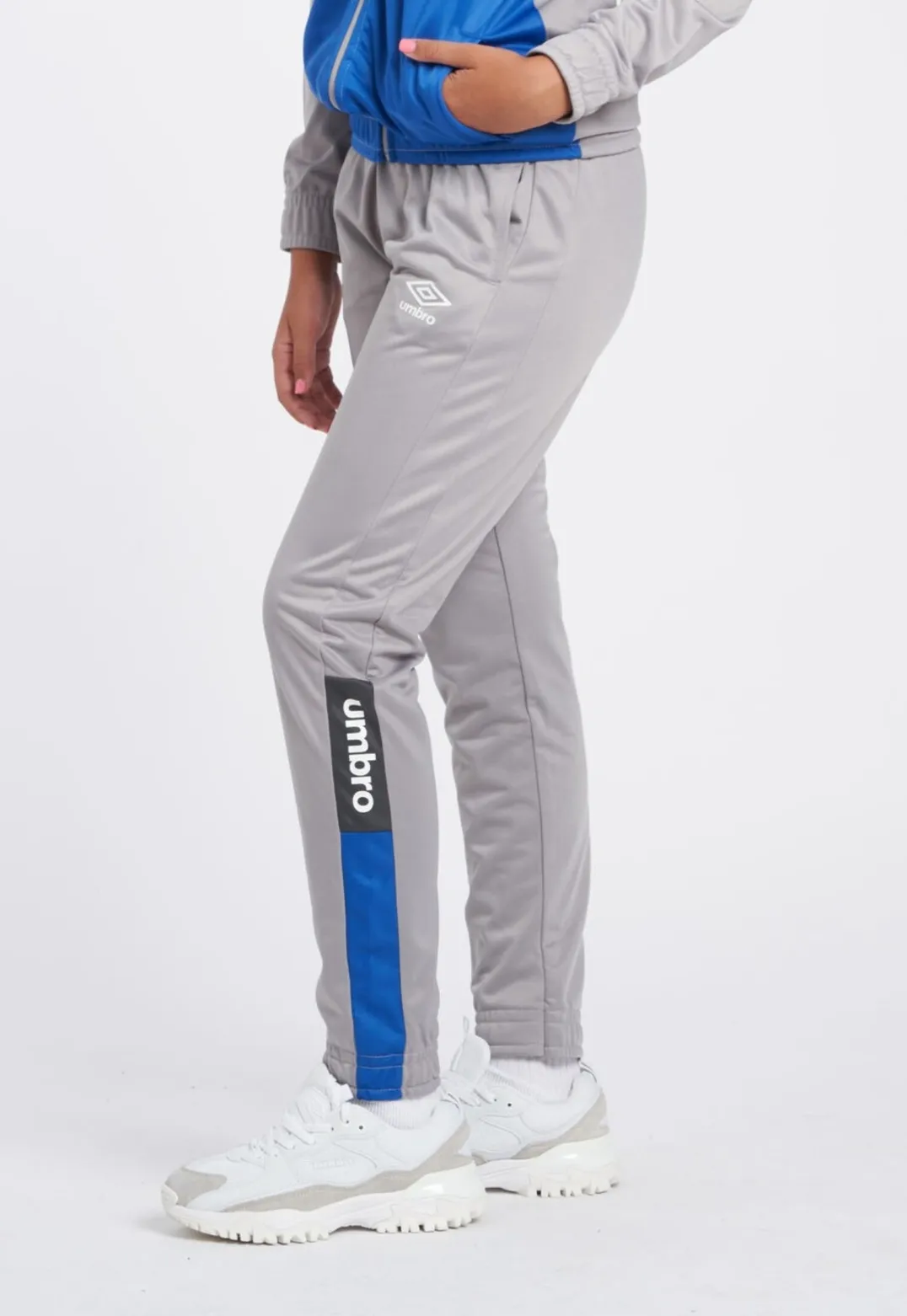 Pantalón Umbro Fw Sportswear Track Pant Grey Marl / Nouvean Navy / Woodlad Grey Junior