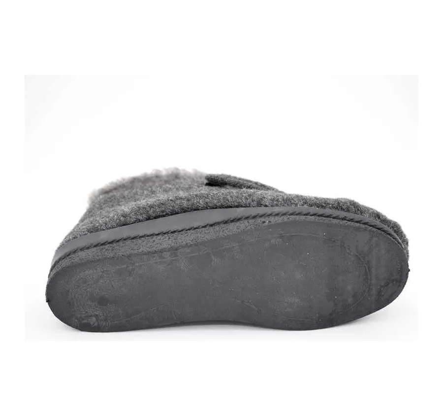 ZAPATILLA DE CASA PARA MUJER LA CADENA LUMEN EN BOTA VELCRO PICOS GRIS