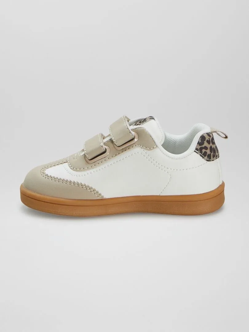 Zapatillas bajas con velcros - blanco