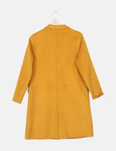 Zara Abrigo amarillo básico